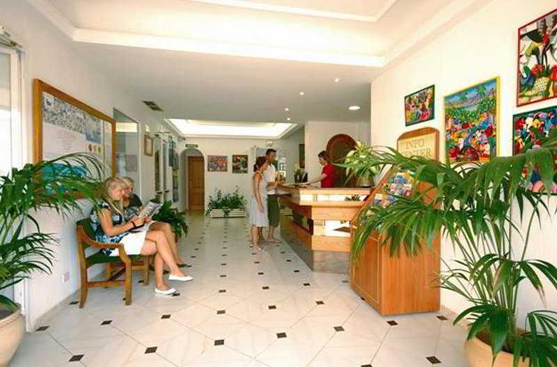 Hotel Bellavista กาลารัตจาดา ภายนอก รูปภาพ